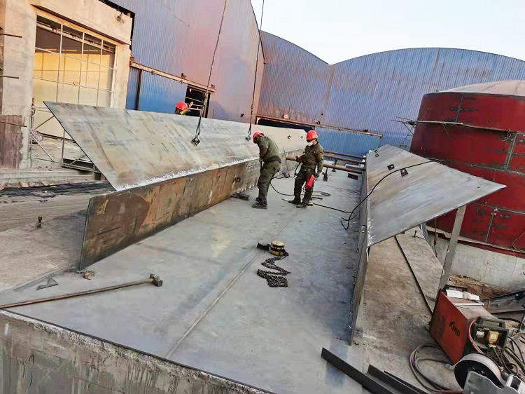 內(nèi)蒙古恒坤化工施工現(xiàn)場